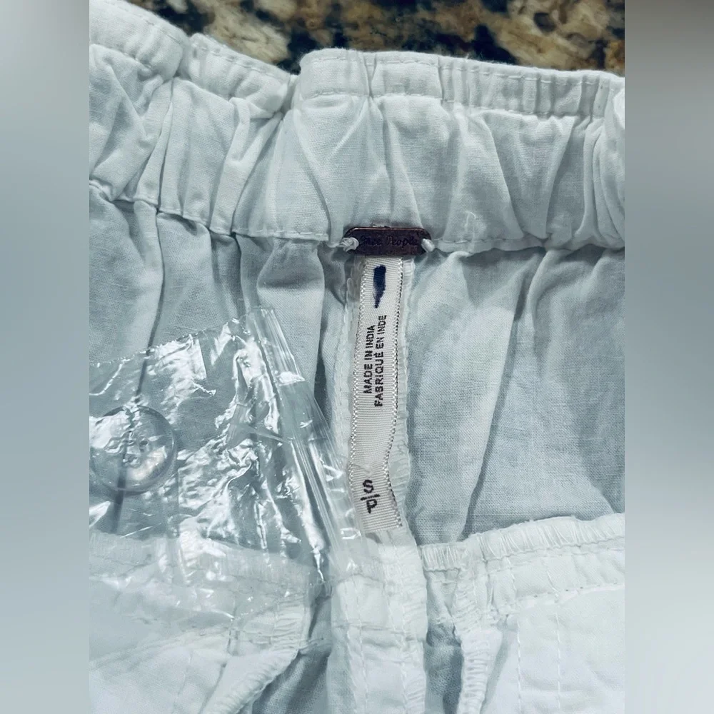 ⚡️NWOT Free People Moon Bay Parachute Cargo Shorts - Picture 15 of 16